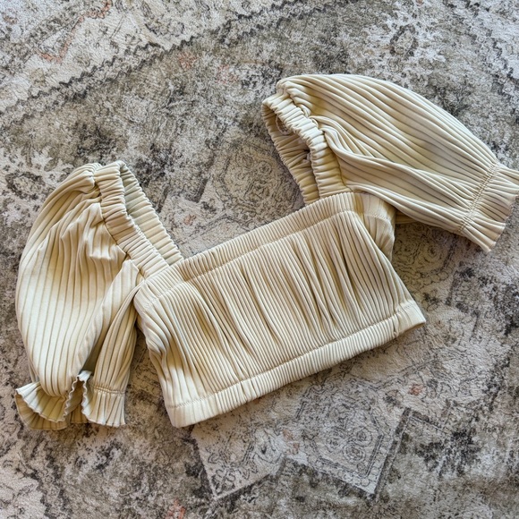 Montce Marcela Beige Wide Rib Top - Picture 2 of 3